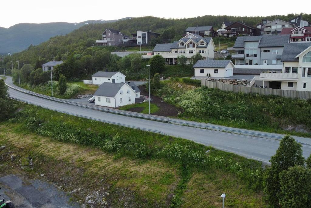 Enebolig I Feriehus Tromsø