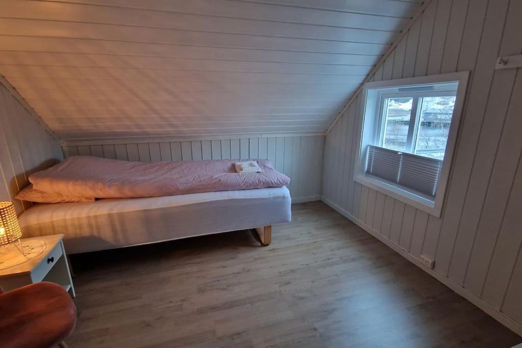 Feriehus Enebolig I Tromsø